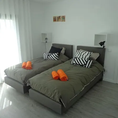 Met Het Rustige Salgado Op Wandelafstand Holiday home