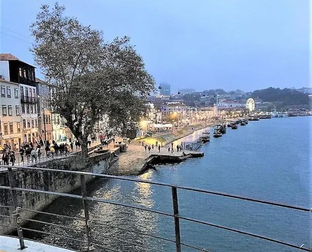 Casa de Férias Met Het Rustige Salgado Op Wandelafstand