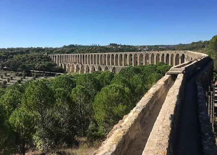 Met Het Rustige Salgado Op Wandelafstand